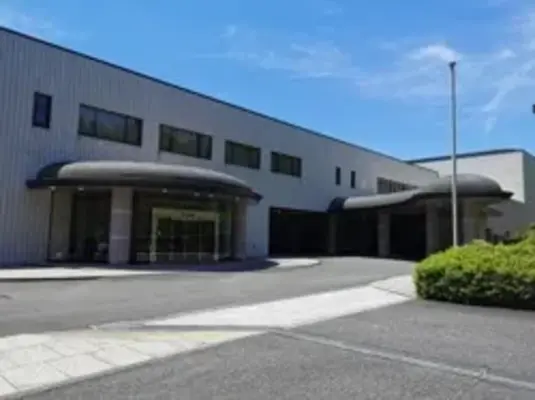 横須賀市斎場外観